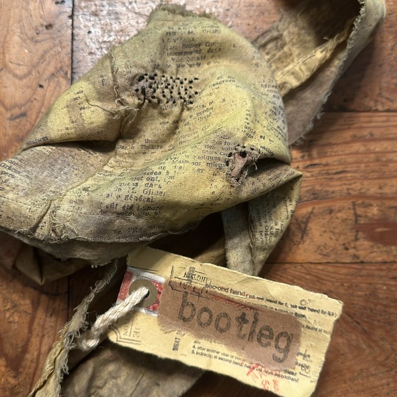 1 LEFT // scrap bandanas - Picture 9 of 16